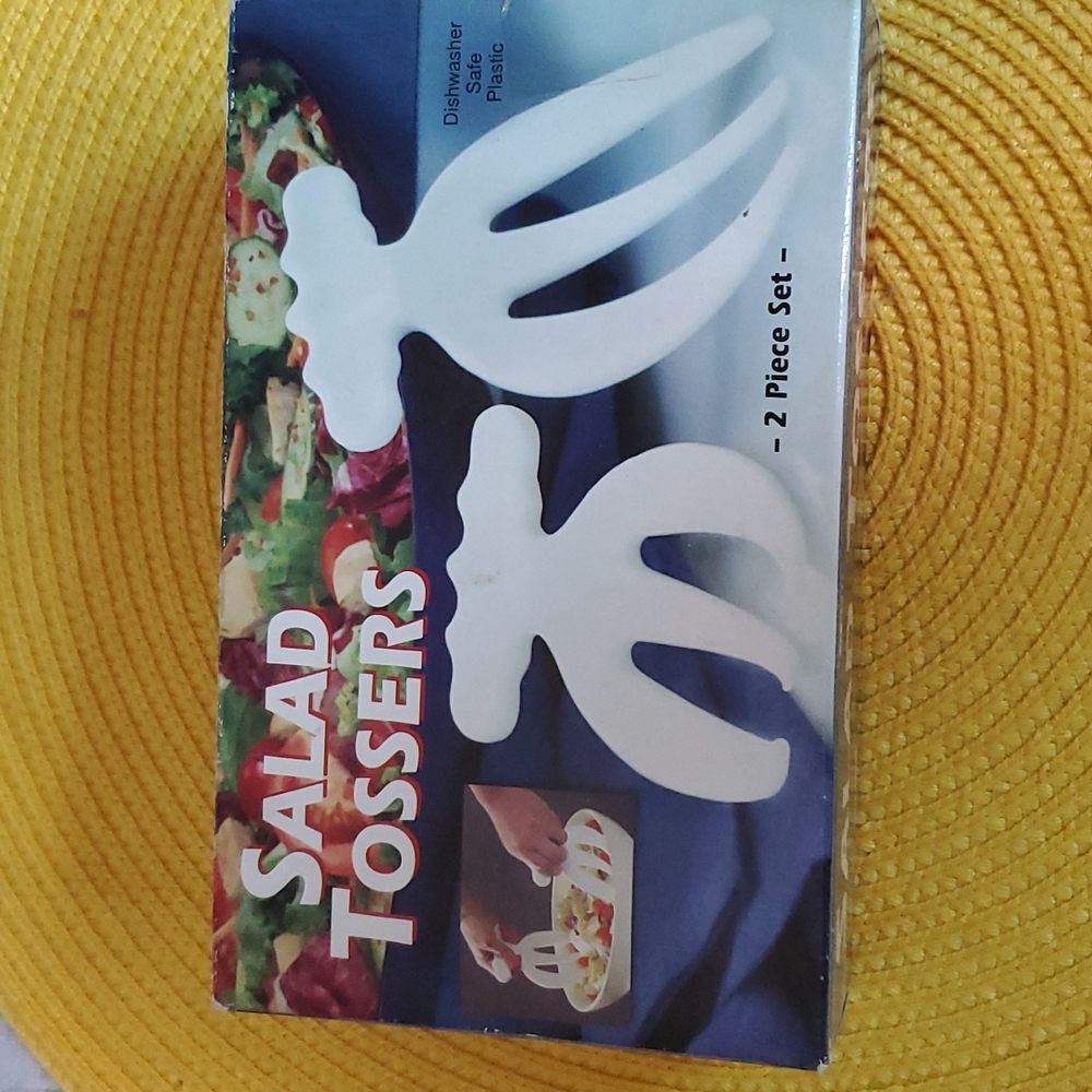 Salad tossers